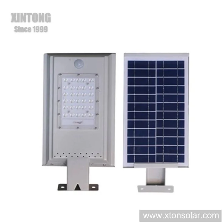 하나의 통합 LED 램프에서 12V 모두