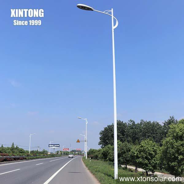 15meter Steel Pipes Street Lamp Post Manufacturer